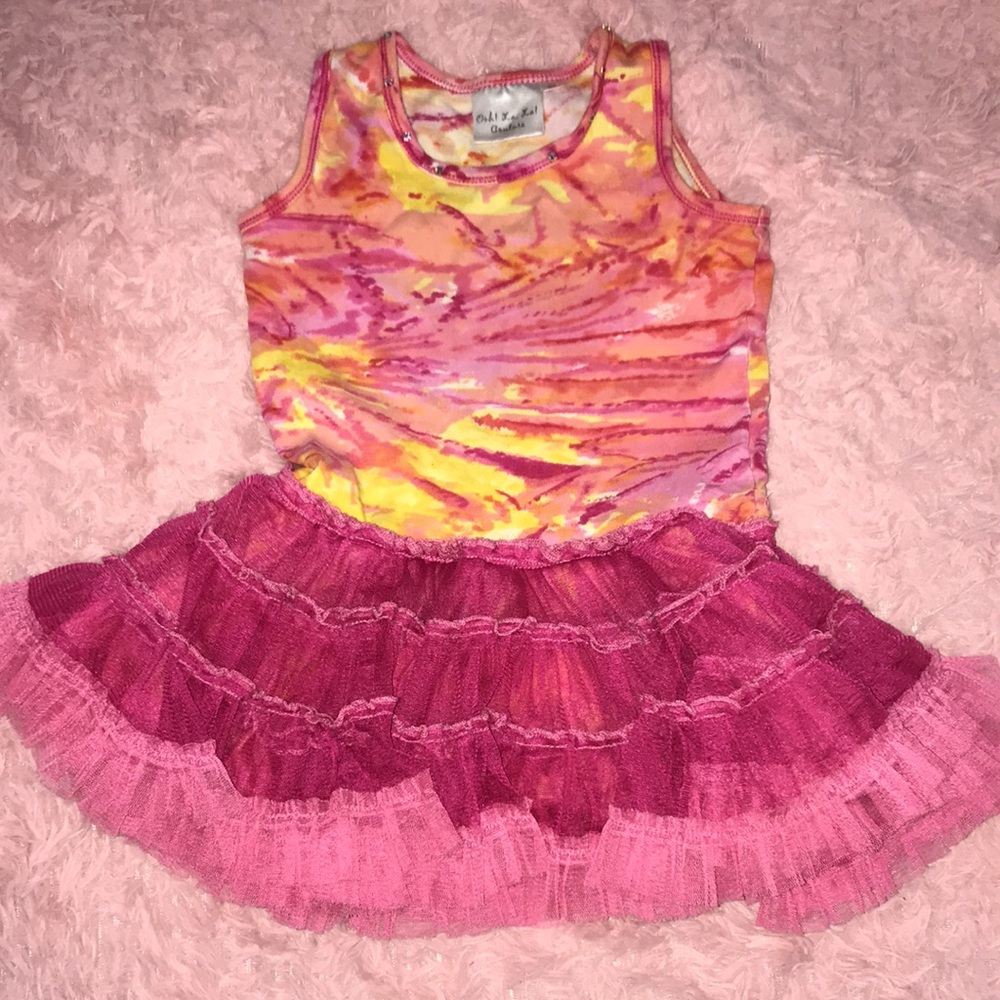 Girls 2T bundle - Picture 2 of 5